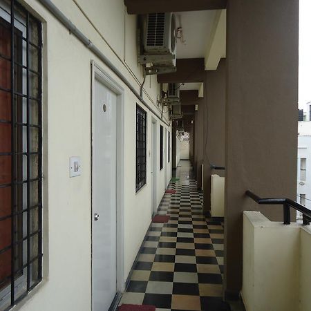 Sri Sai Comforts Hotel Bangalore Exterior photo