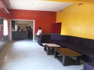 Sri Sai Comforts Hotel Bangalore Exterior photo